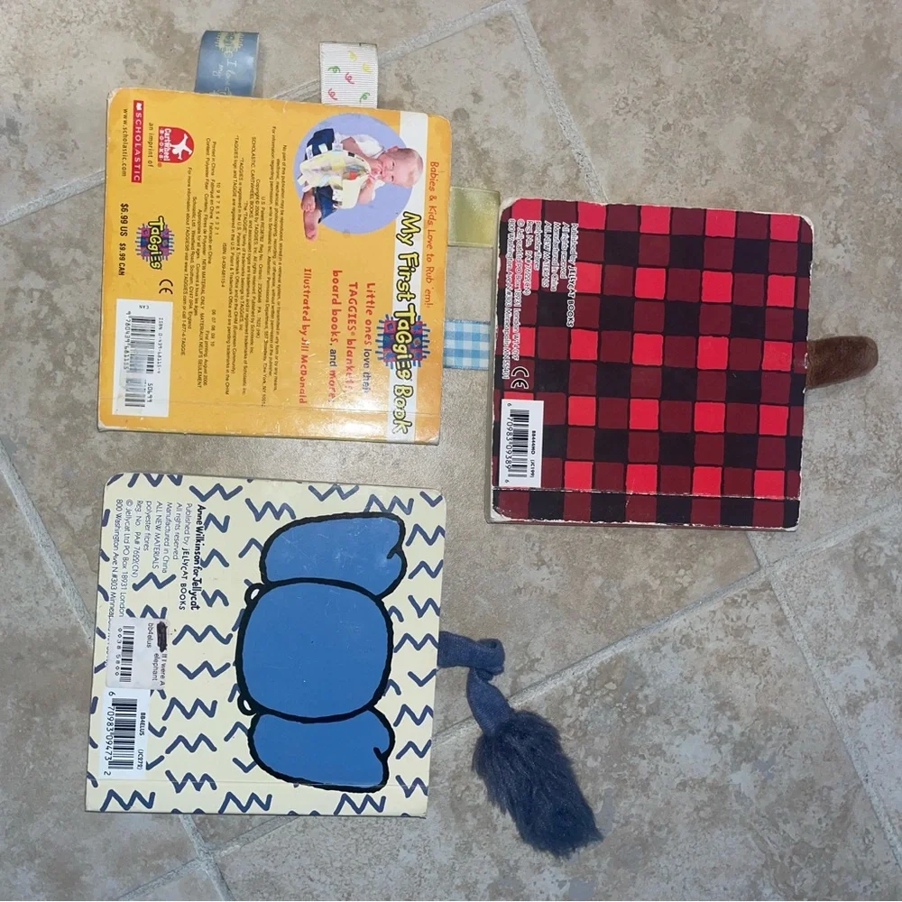 Set of Three Baby Books with Animal Designs‎